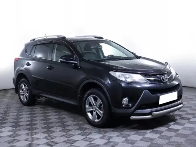 Toyota RAV4, IV (XA40) — фото 3
