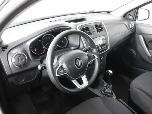 Renault Sandero, II Рестайлинг — фото 10