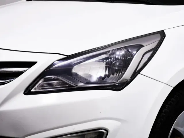 Hyundai Solaris, I Рестайлинг — фото 9