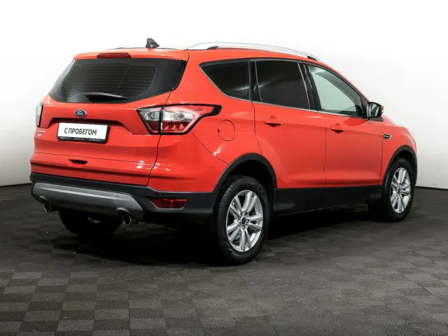 Ford Kuga, II Рестайлинг — фото 8