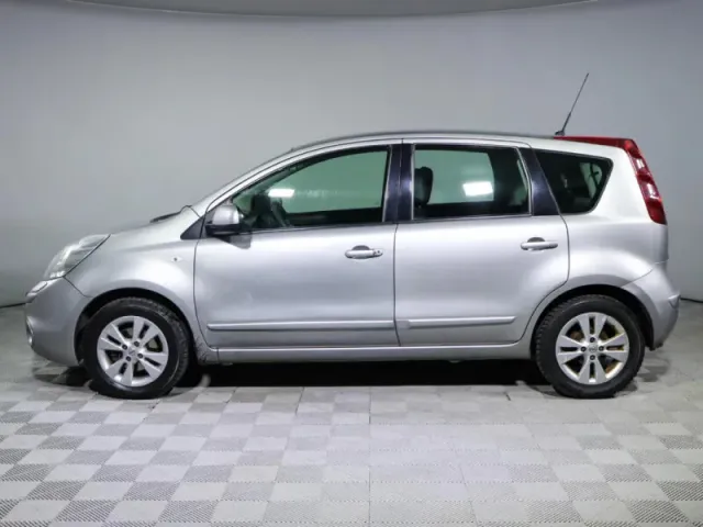Nissan Note — фото 8