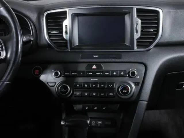 Kia Sportage, IV — фото 16