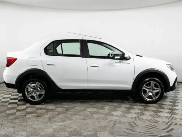 Renault Logan, II Рестайлинг — фото 4