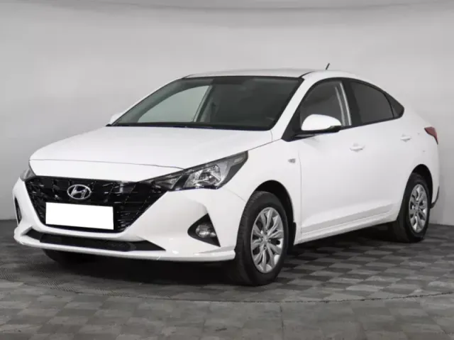 Hyundai Solaris, II Рестайлинг — фото 1