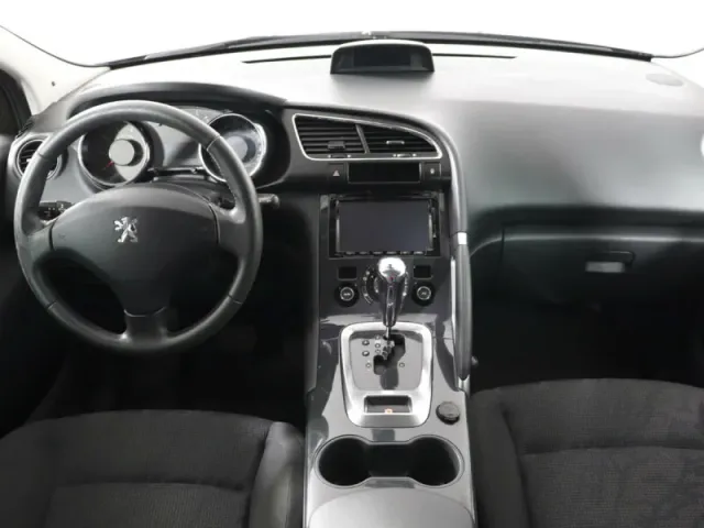Peugeot 3008, I — фото 9