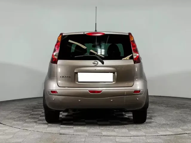 Nissan Note — фото 6