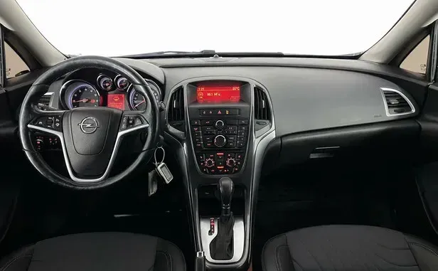 Opel Astra, J Рестайлинг — фото 5