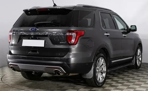 Ford Explorer, V Рестайлинг — фото 2