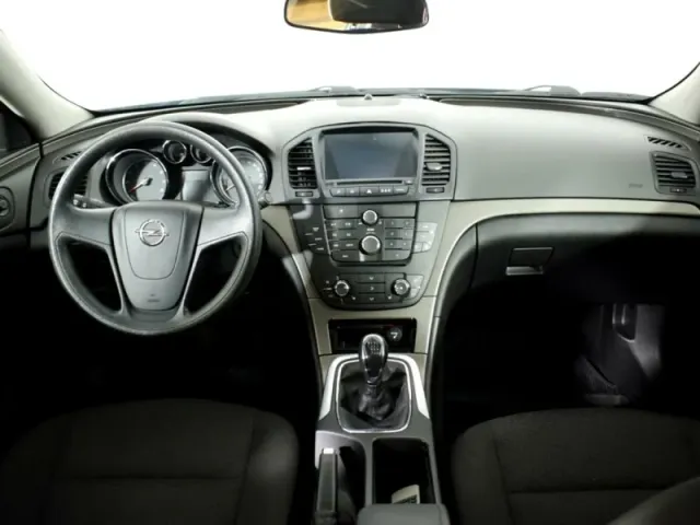 Opel Insignia, I — фото 9