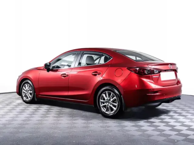 Mazda 3 — фото 7