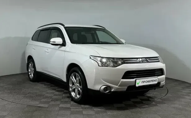 Mitsubishi Outlander, III — фото 3