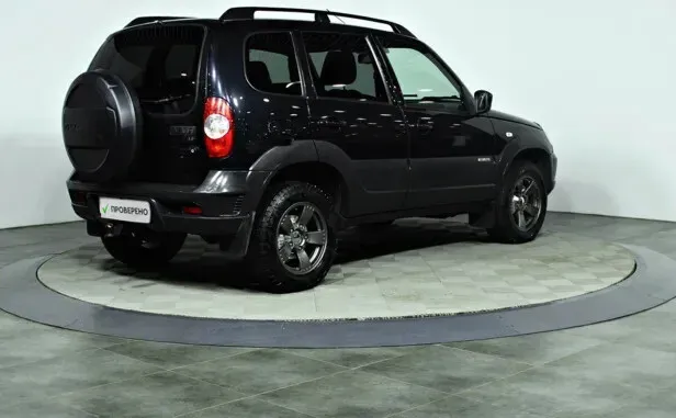 Chevrolet Niva, I Рестайлинг — фото 2