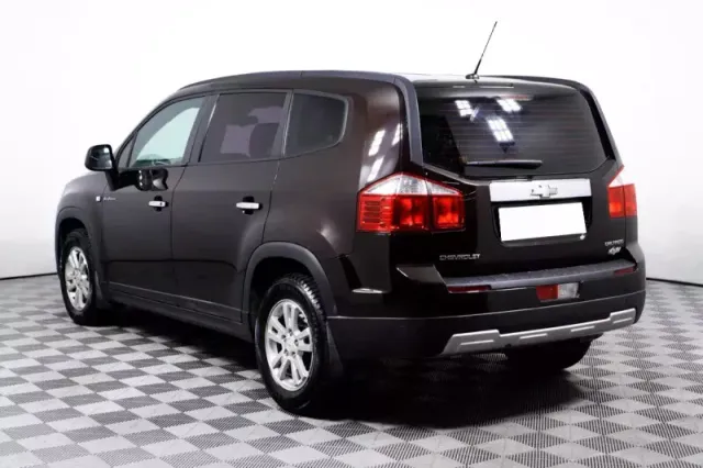 Chevrolet Orlando — фото 7