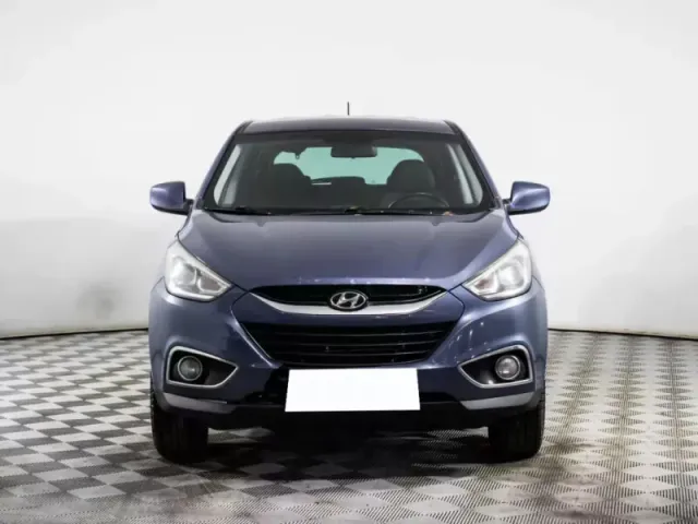 Hyundai ix35, I Рестайлинг — фото 2