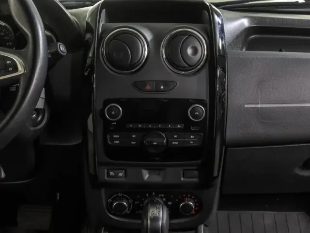 Renault Duster, I Рестайлинг — фото 15
