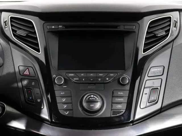 Hyundai i40, I Рестайлинг — фото 12