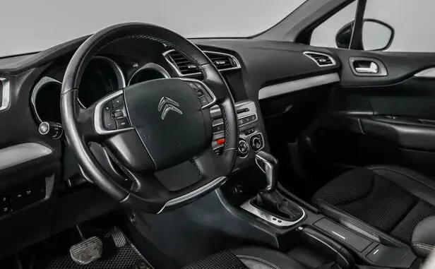 Citroen C4, II Рестайлинг — фото 6