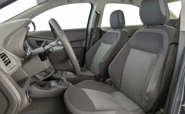 Chevrolet Cobalt, II — фото 11