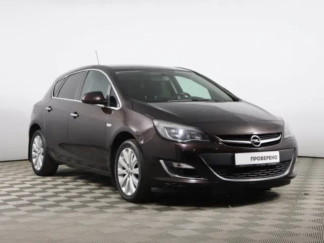 Opel Astra — фото 5