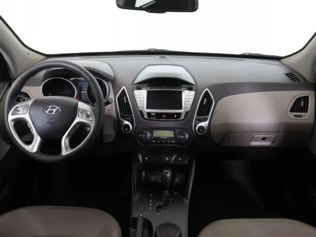 Hyundai ix35, I — фото 14