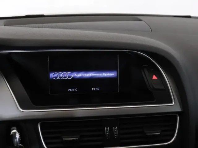 Audi A4, IV (B8) Рестайлинг — фото 17