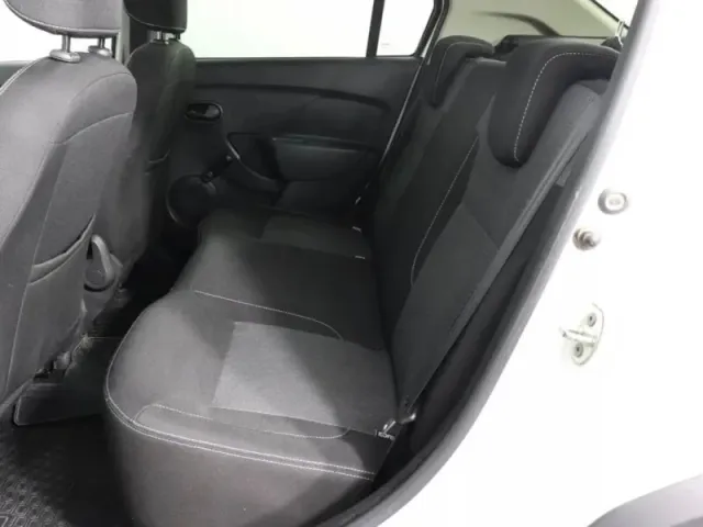 Renault Logan, II Рестайлинг — фото 12