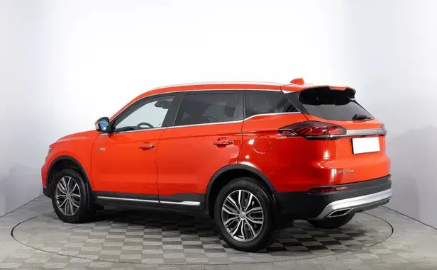 Geely Atlas Pro — фото 4