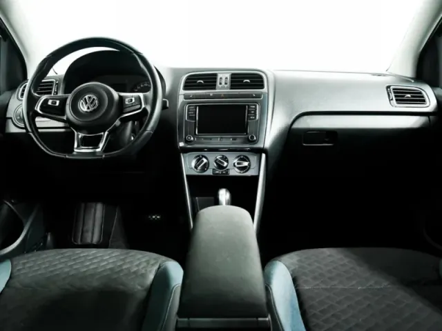 Volkswagen Polo, V Рестайлинг — фото 11