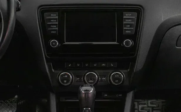 Skoda Octavia, III (A7) — фото 9
