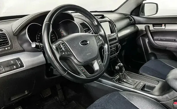 Kia Sorento, II Рестайлинг — фото 7