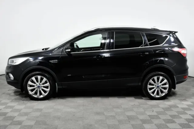 Ford Kuga, II Рестайлинг — фото 8