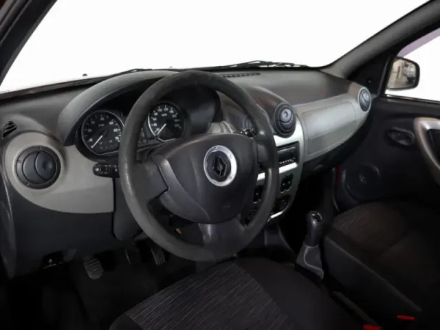 Renault Sandero, I — фото 15
