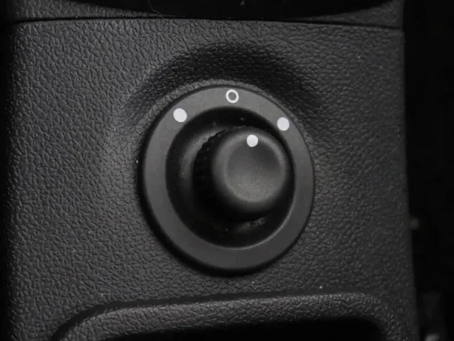 Nissan Almera, III (G15) — фото 13