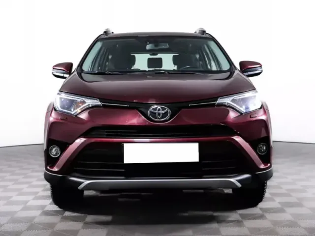 Toyota RAV4, IV (XA40) Рестайлинг — фото 2