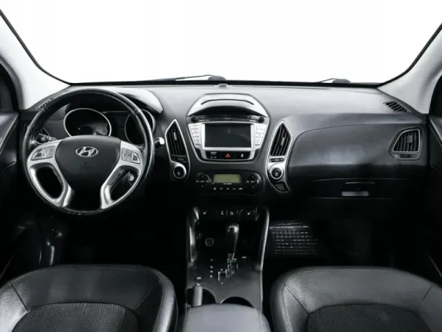 Hyundai ix35, I — фото 12