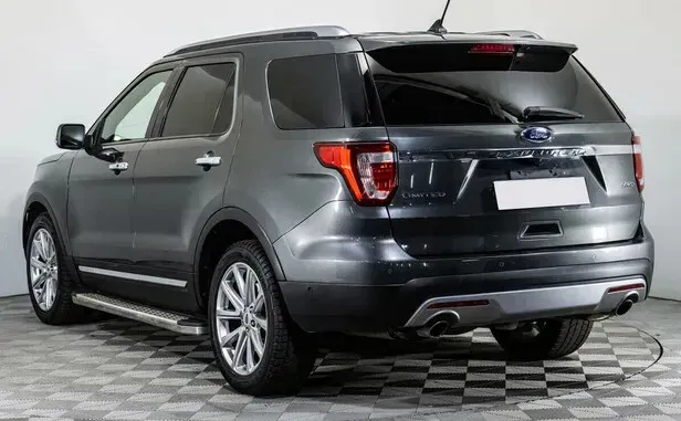 Ford Explorer, V Рестайлинг — фото 4