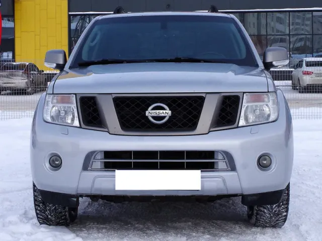 Nissan Pathfinder, III — фото 1