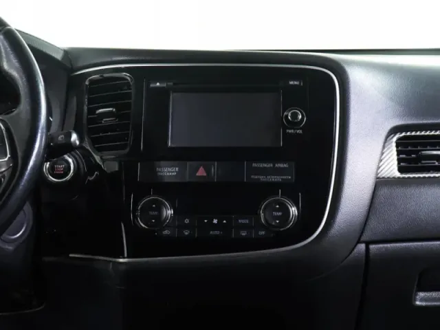 Mitsubishi Outlander, III Рестайлинг 2 — фото 12