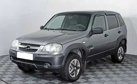 Chevrolet Niva, I Рестайлинг — фото 1