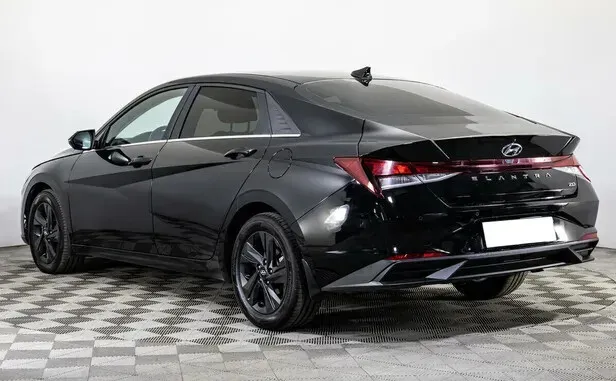 Hyundai Elantra, VII (CN7) — фото 4