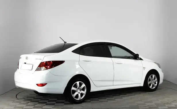 Hyundai Solaris, I — фото 2