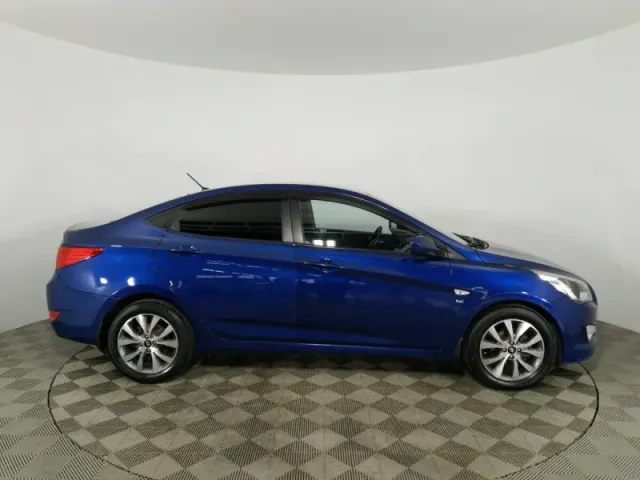 Hyundai Solaris, I Рестайлинг — фото 2