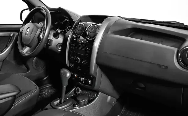 Renault Duster, I Рестайлинг — фото 9