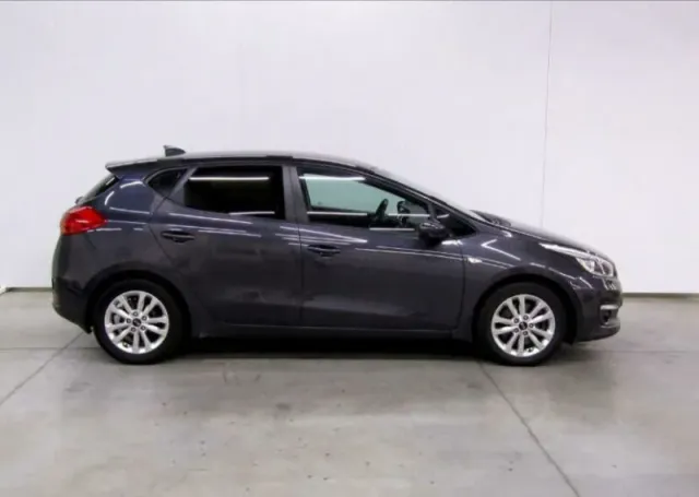 Kia Ceed, II Рестайлинг — фото 3