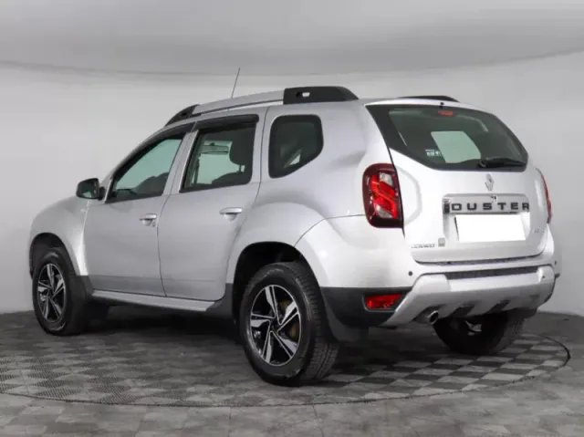 Renault Duster, I Рестайлинг — фото 4
