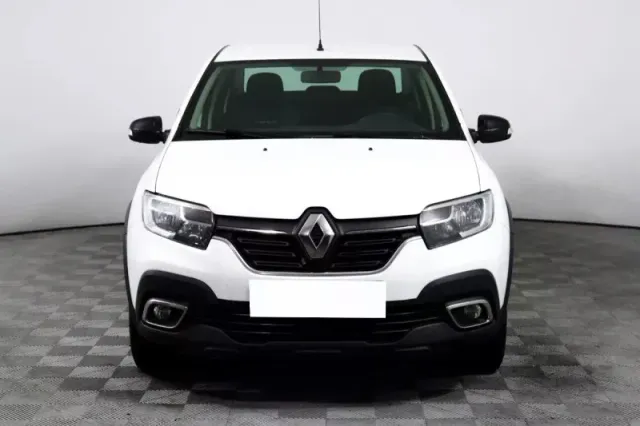 Renault Logan, II Рестайлинг — фото 2