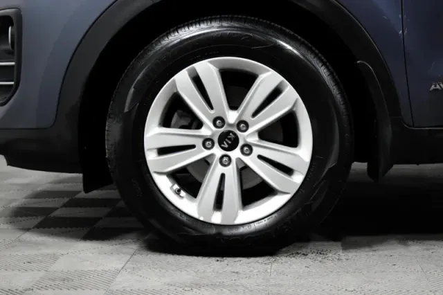 Kia Sportage, IV — фото 9