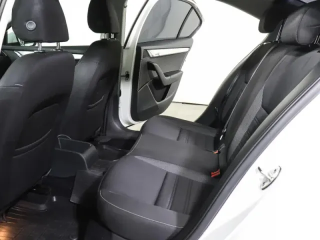 Skoda Octavia, III (A7) Рестайлинг — фото 11