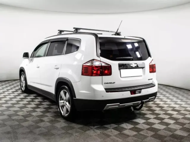 Chevrolet Orlando — фото 7