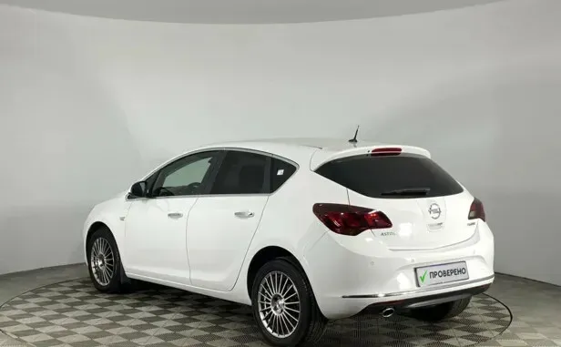 Opel Astra, J Рестайлинг — фото 4